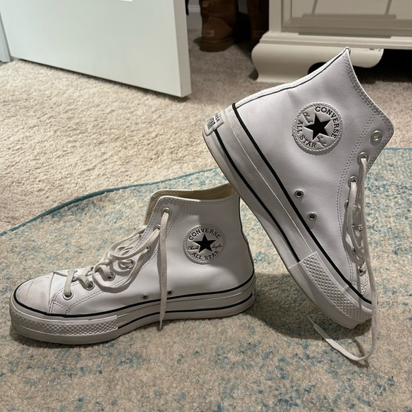 Converse Shoes - White platform converse